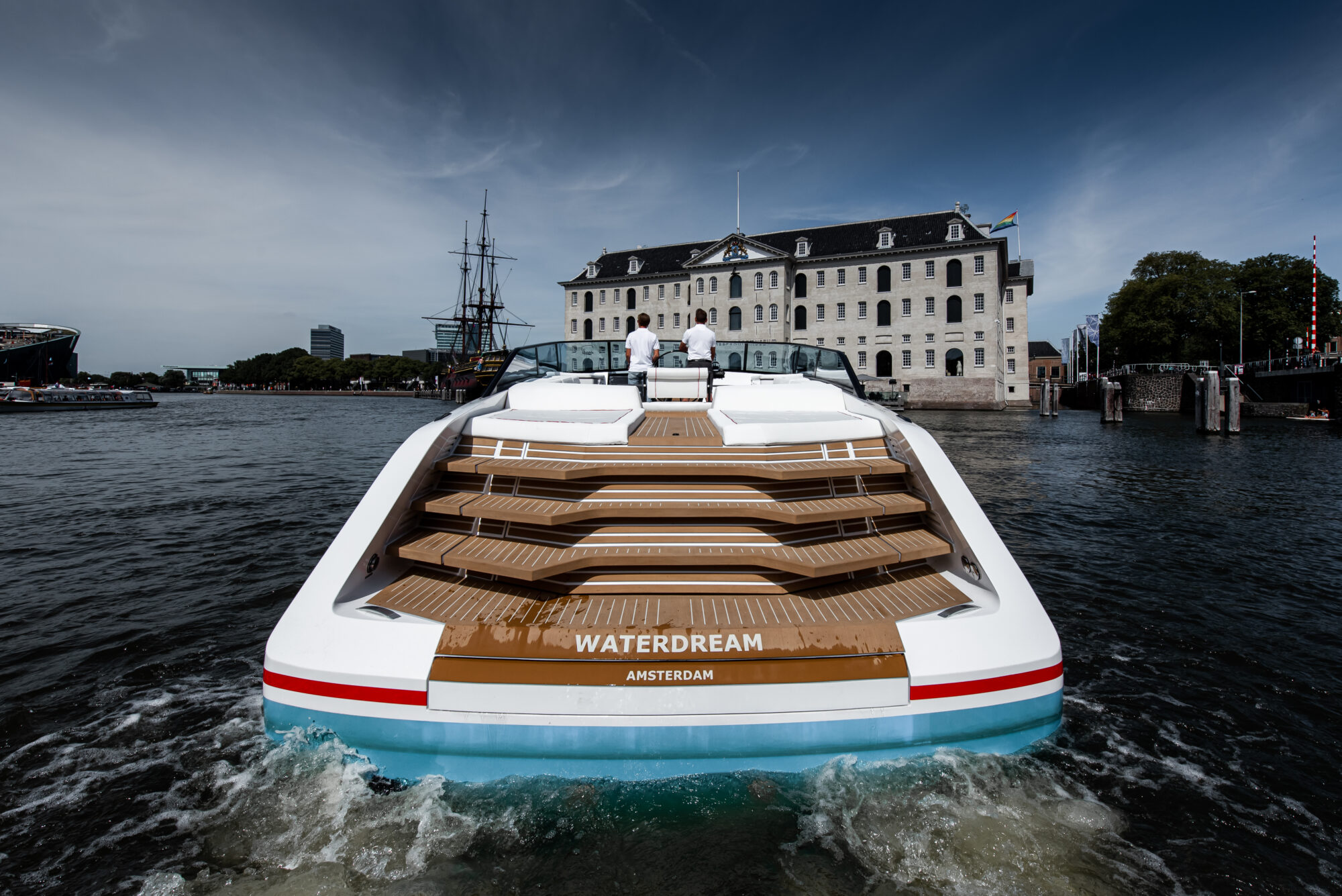 waterdream-lanceert-de-california-52’-op-cannes-yachting-festival