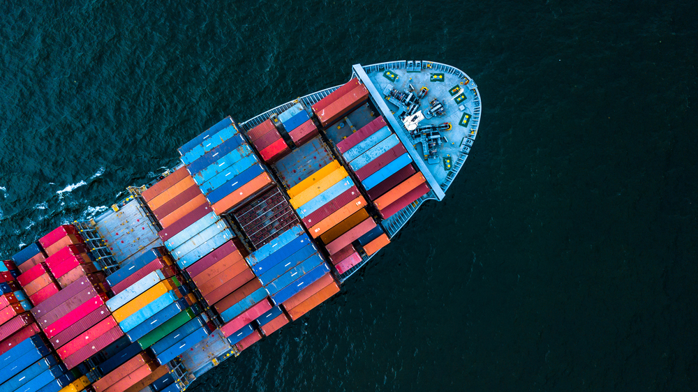 mogelijk-tot-200-containers-overboord-in-noordzee