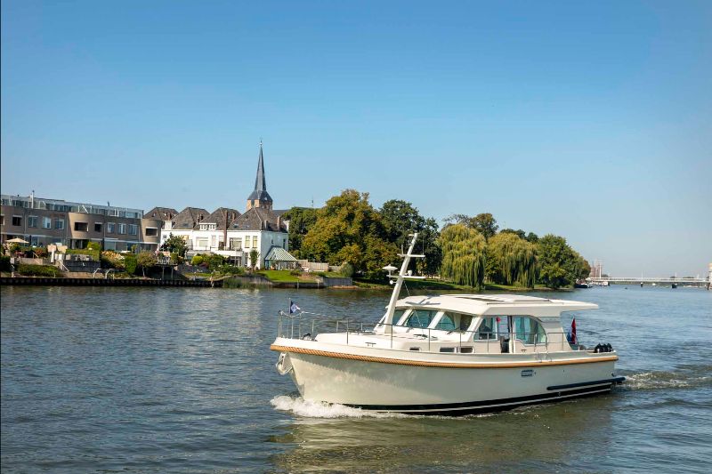 de-linssen-grand-sturdy-40.0-sedan-intero,-ongekend-ruim