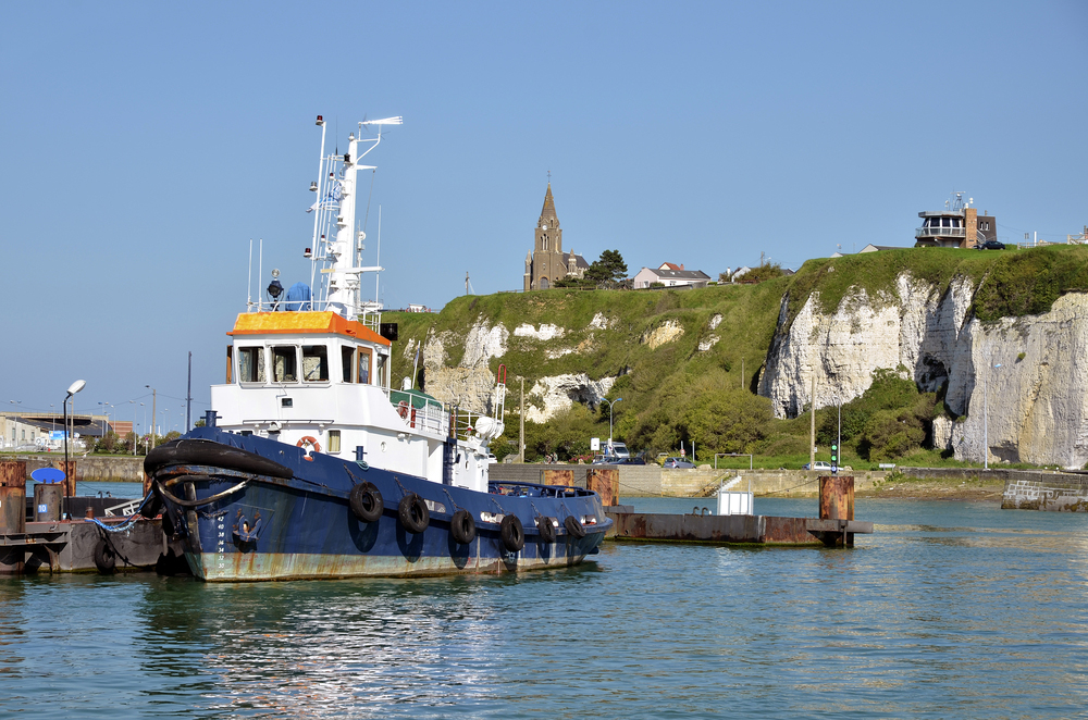 vijf-nederlanders-gered-van-zinkende-vissersboot