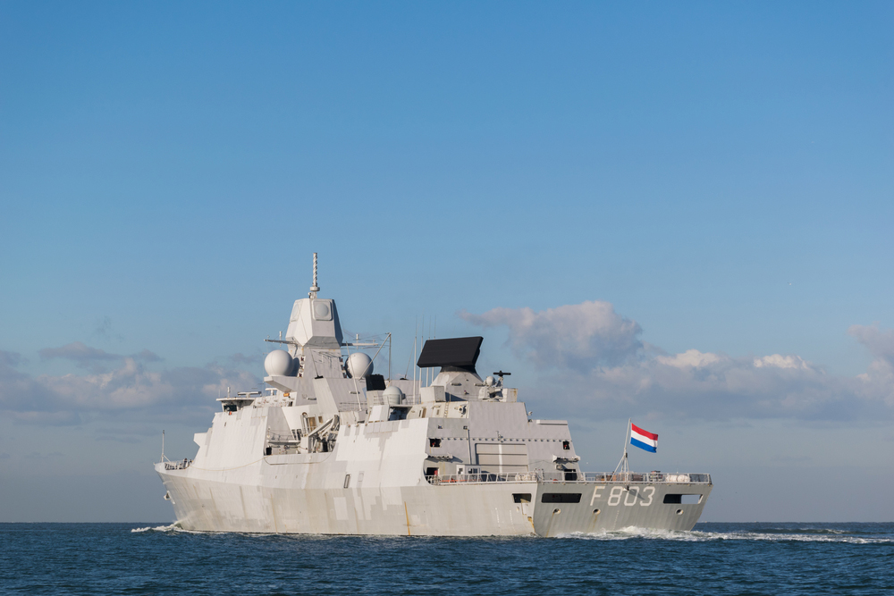 patrouilleschip-zrms.-groningen-terug-naar-nederland-voor-reparatie