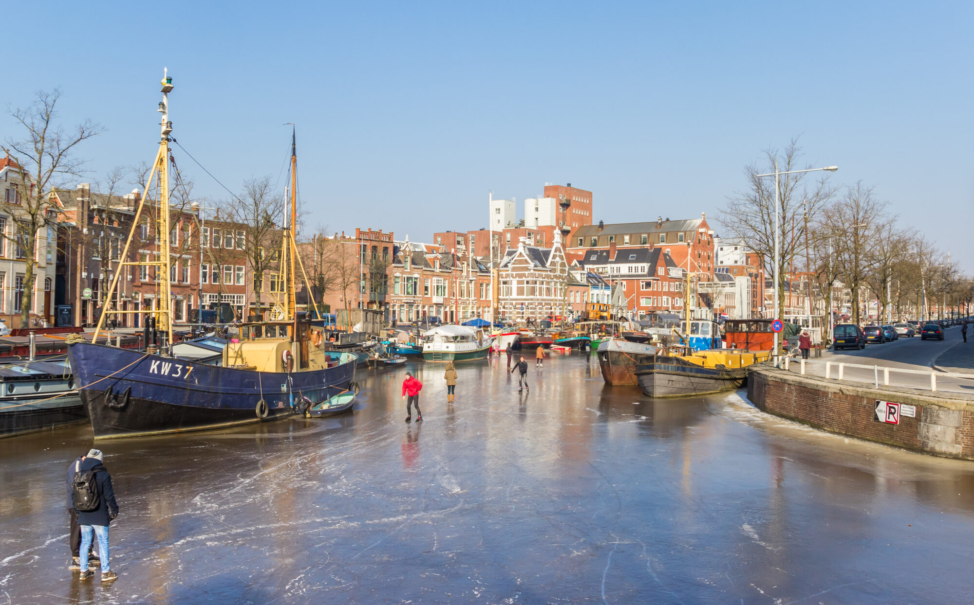 gemeente-leiden,-breda,-utrecht-en-groningen-kondigen-vaarverbod-aan