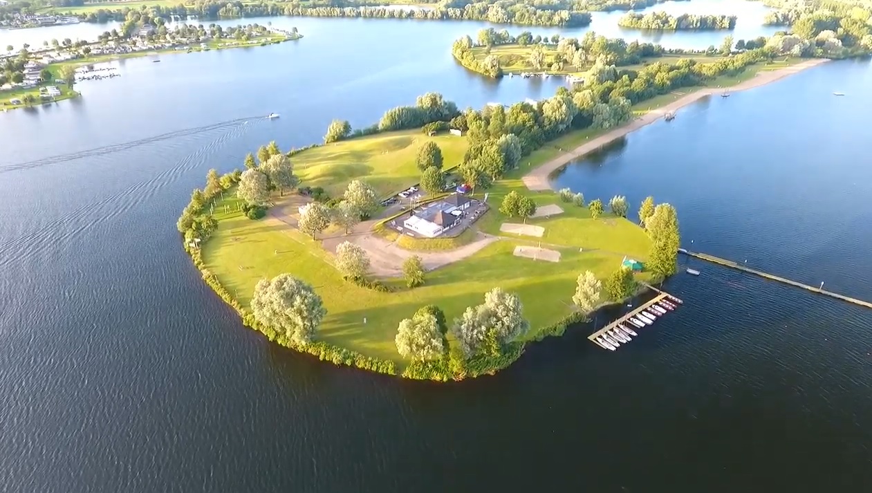 blokhutboot-heeft-er-een-nieuwe-locatie-bij:-de-gouden-ham