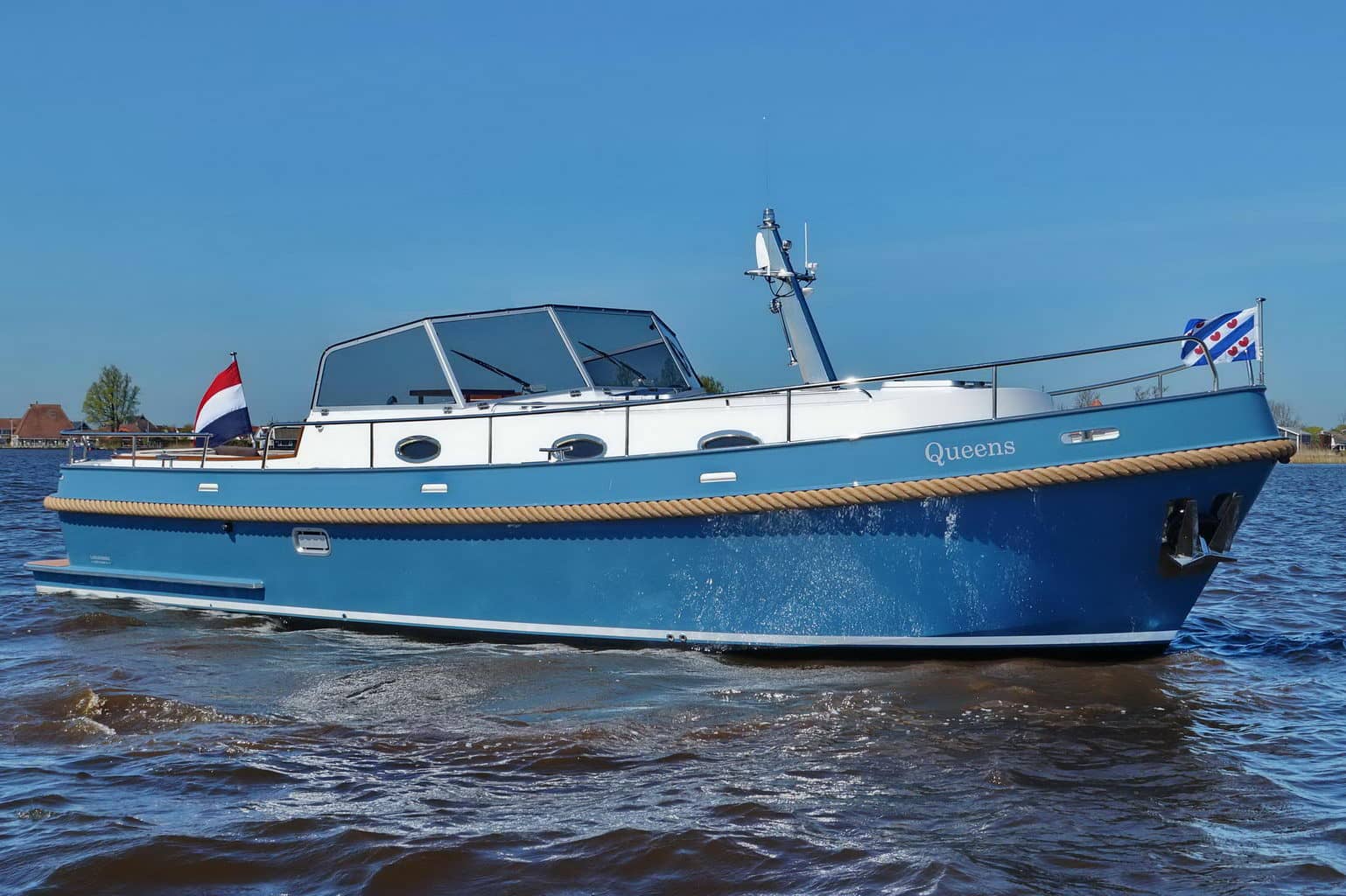 overwijk-yachting-lanceert-elektrisch-aangedreven-cabin-cruiser