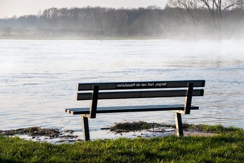 vaarverbod-recreatievaart-op-de-grote-rivieren-in-oost-en-zuid-nederland