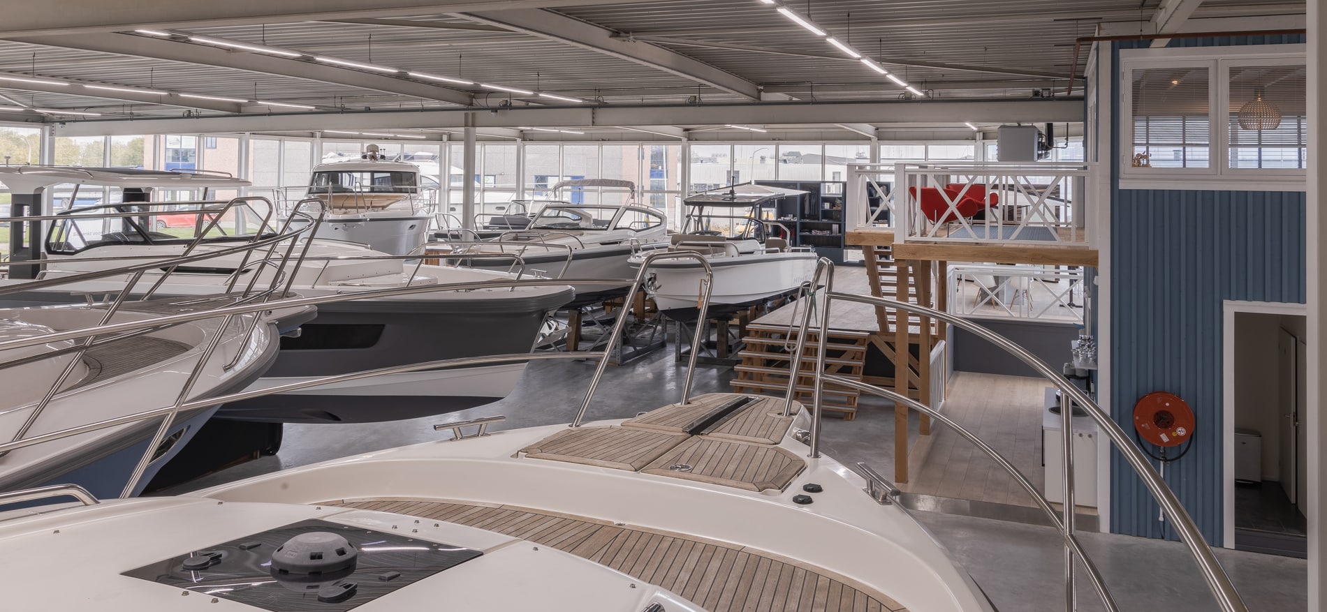 de-vaart-yachting-organiseert-eigen-boatshow-met-sealine-en-nimbus-motorjachten