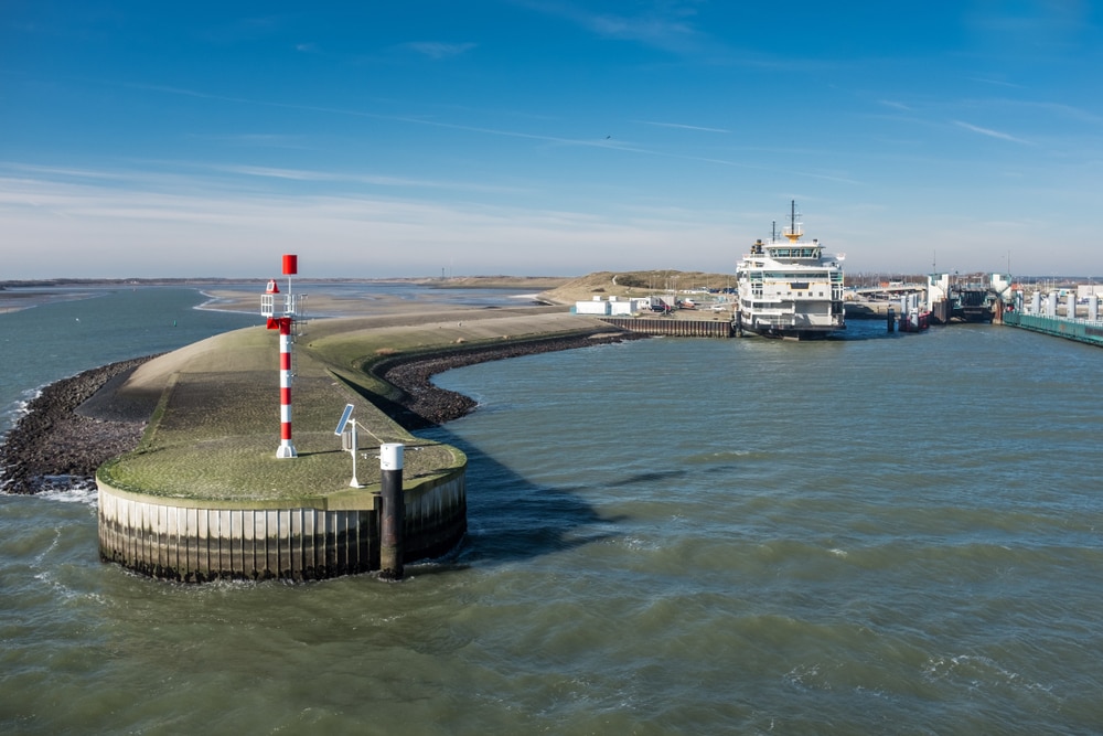 vanwege-storm-vaart-veer-wadden-minder