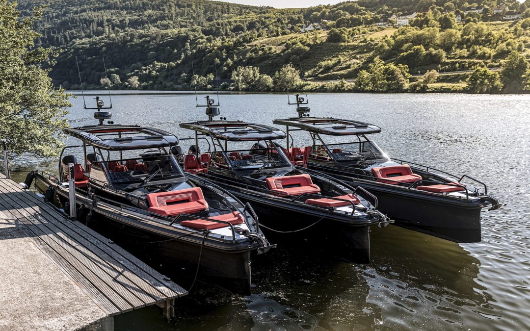 BRABUS Shadow 900 XC Cross Cabine wint Motor Boat Awards 2022