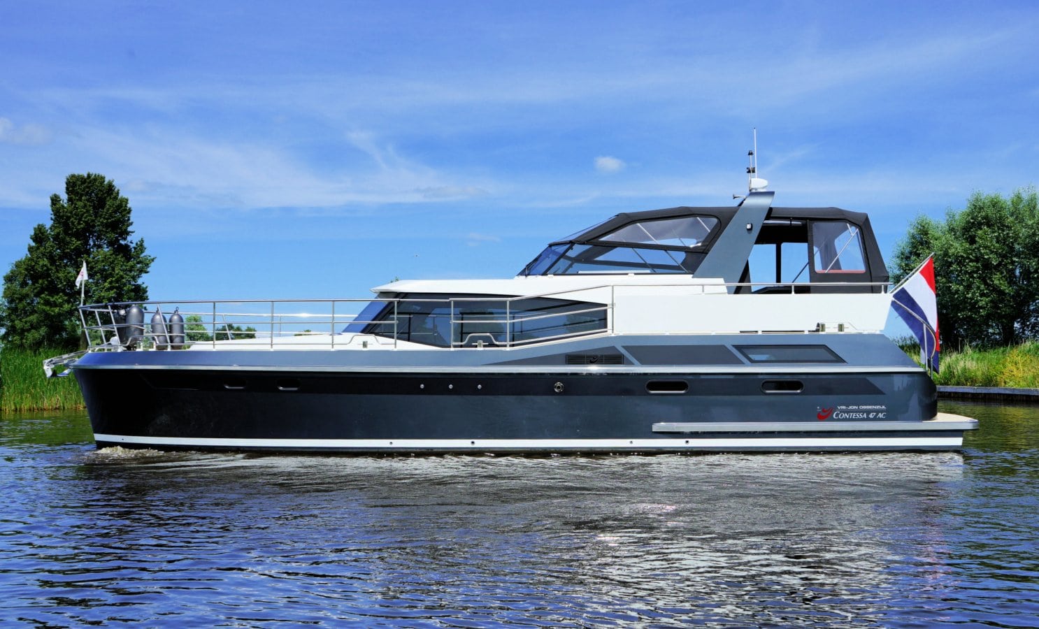 primeur-voor-vri-jon-dsa-yachts-met-de-contessa-47-ac