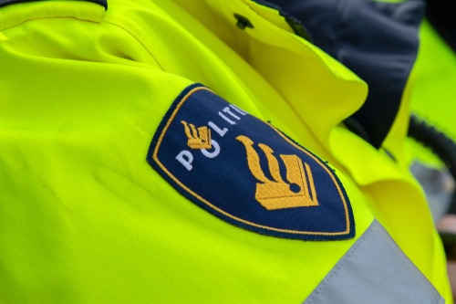 Man verdrinkt in Haringvliet, politie op zoek naar familie