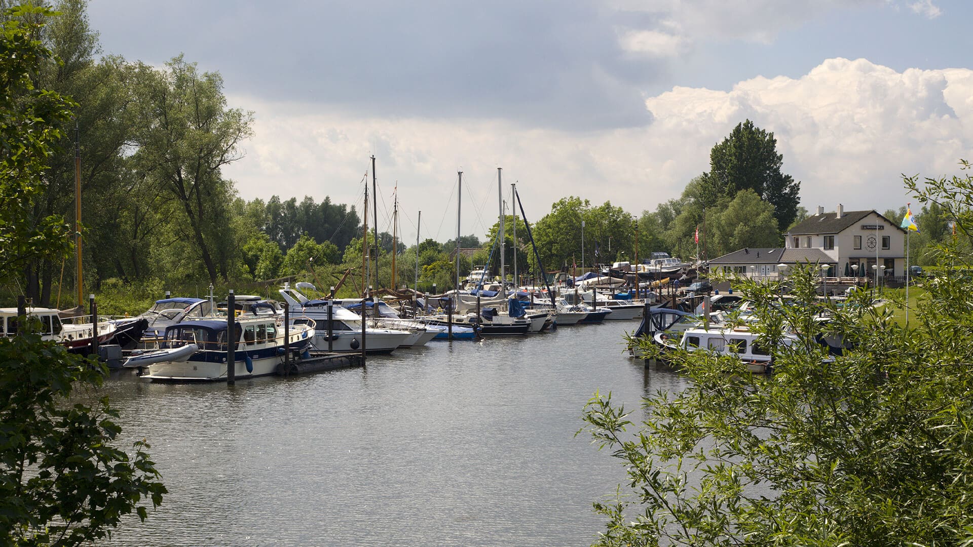 boot-met-waarde-van-e45.000-gestolen-bij-jachthaven-biesbosch