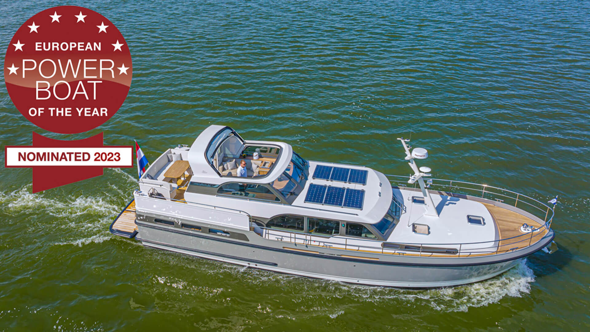 powerboat-of-the-year-nominatie-voor-linssen-55-sl-ac-variotop