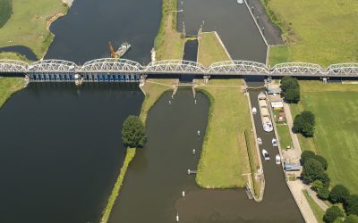 24 & 25 oktober: Stremming scheepvaart Sluis Grave