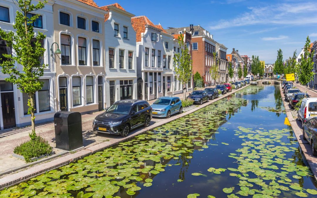 Watersportverbond naar de rechter om afdammen Turfmarkt Gouda