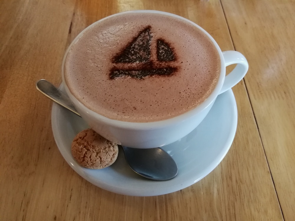 ga-‘hot-chocolate’-proefvaren-bij-kempers-watersport