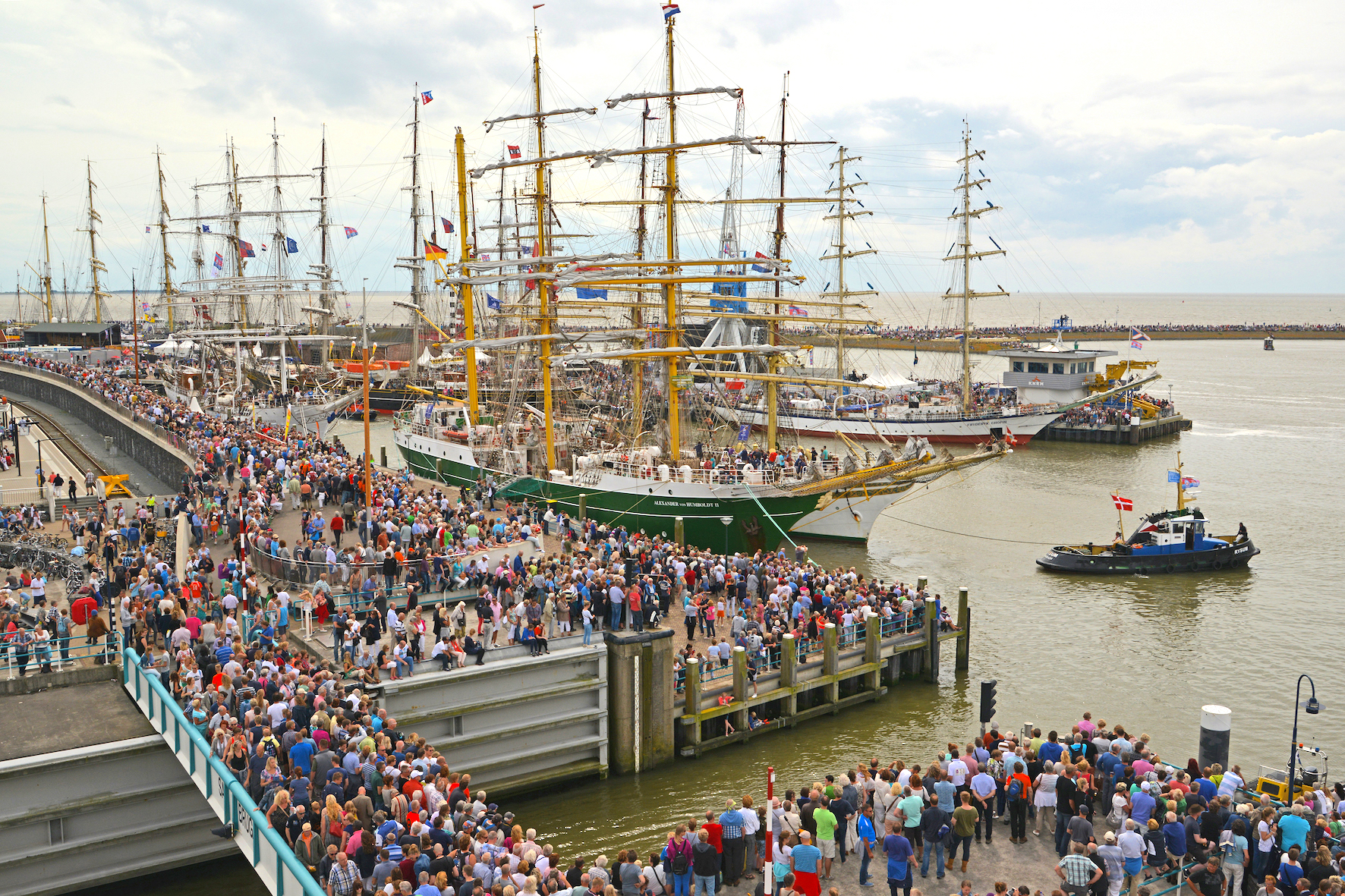 trainees-(15-25)-gezocht-voor-de-tall-ships-races-van-2023