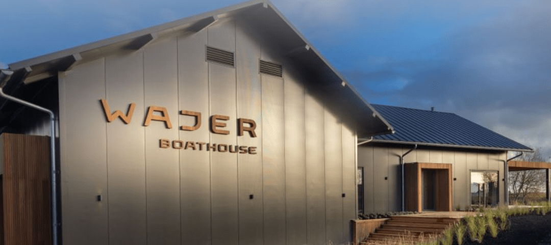 Wajer Yachts opent boothuis ontworpen door Studio Piet Boon