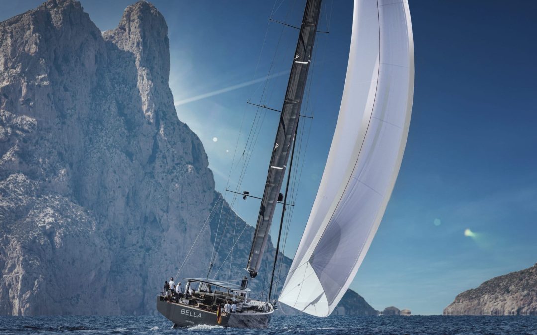YYachts wint Design & Innovation Award met superjacht ‘BELLA’