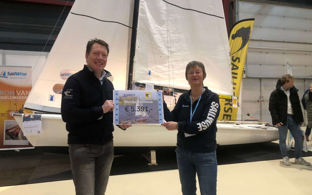 Crowdfunding Sailhorse Club levert 5000 euro op voor nieuwe zeilboot gehandicapten