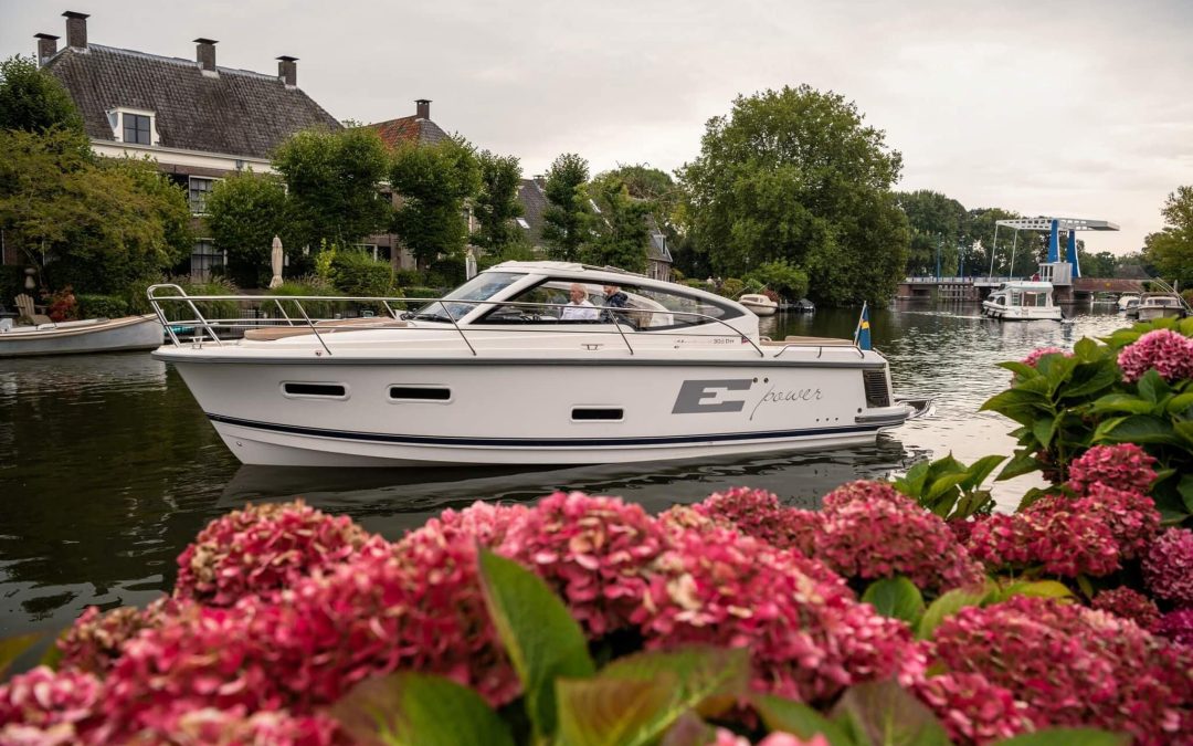 Nimbus 305 Drophead E‐Power: stil en elektrisch varen