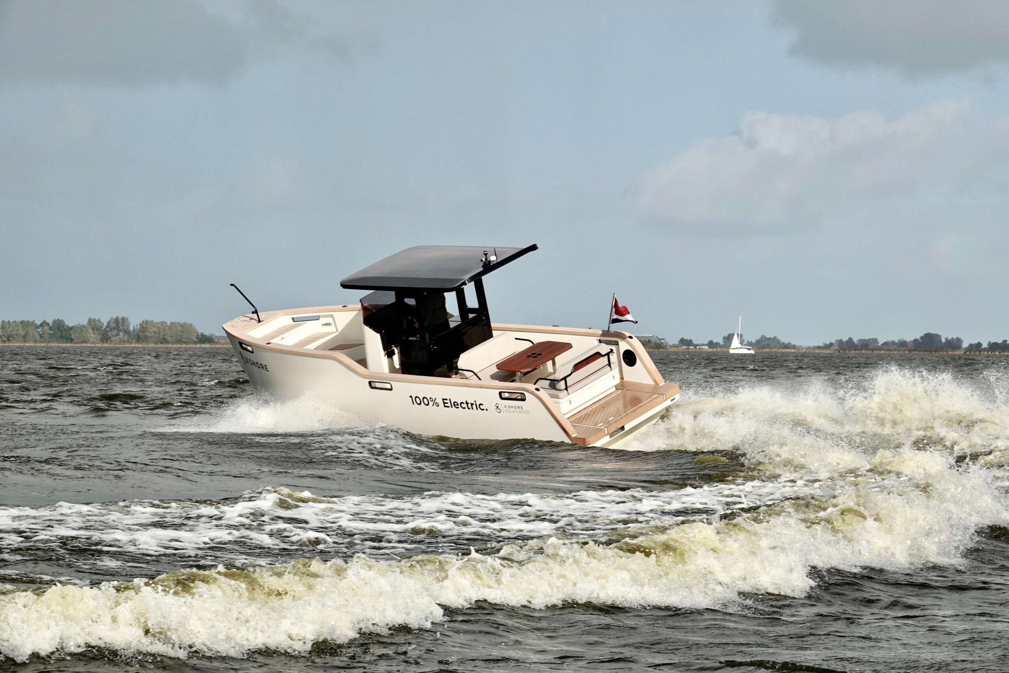 proefvaardagen-natural-yachts-met-volledig-elektrische-x-shore-1