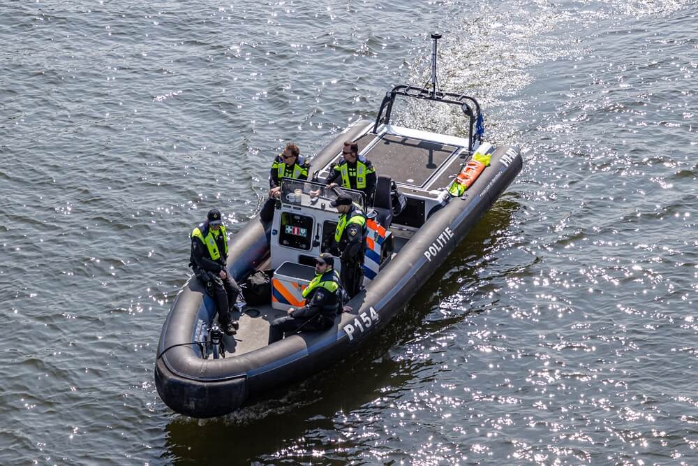 Bijna 80 bekeuringen uitgeschreven op de Maas tijdens Pinksteren