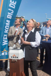 Renée la Brijn tijdens naamsonthulling