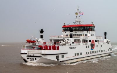 Schade aan veerboten naar Ameland door ondiepe vaargeulen
