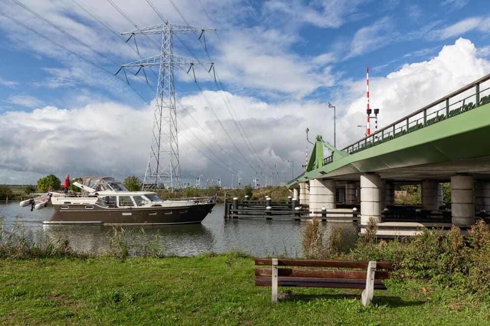 Spieringbrug blijft gesloten voor hoge boten