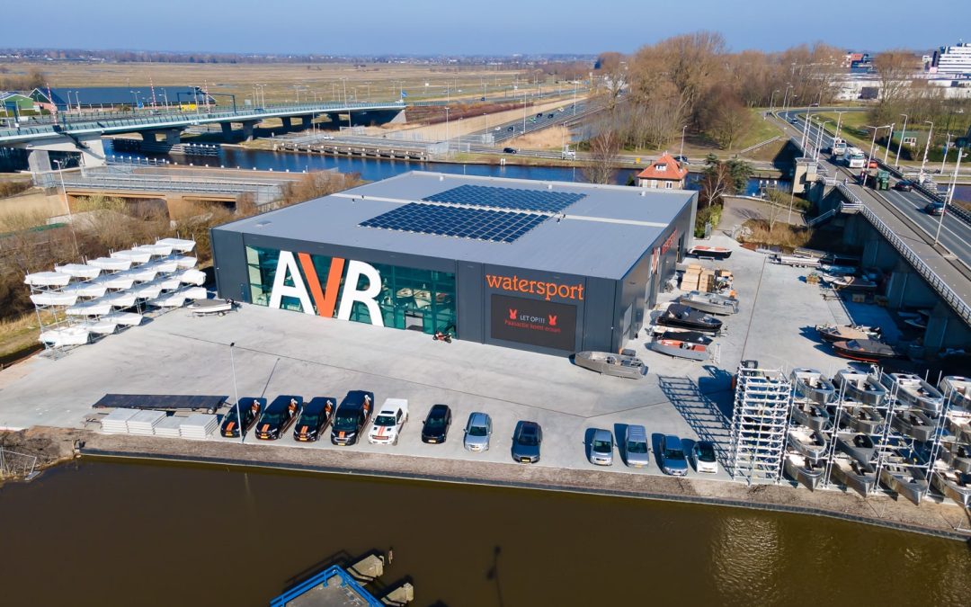 AVR Watersport blaast nieuw leven in Clever Boats