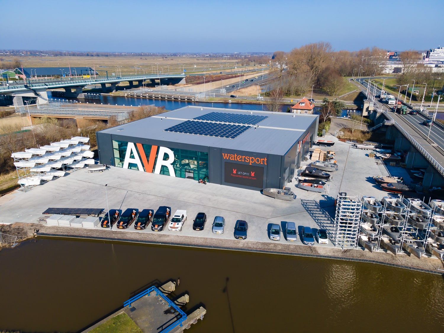 avr-watersport-blaast-nieuw-leven-in-clever-boats