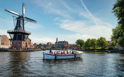 Start Luxe Open Rondvaart vanaf Molen de Adriaan in Haarlem