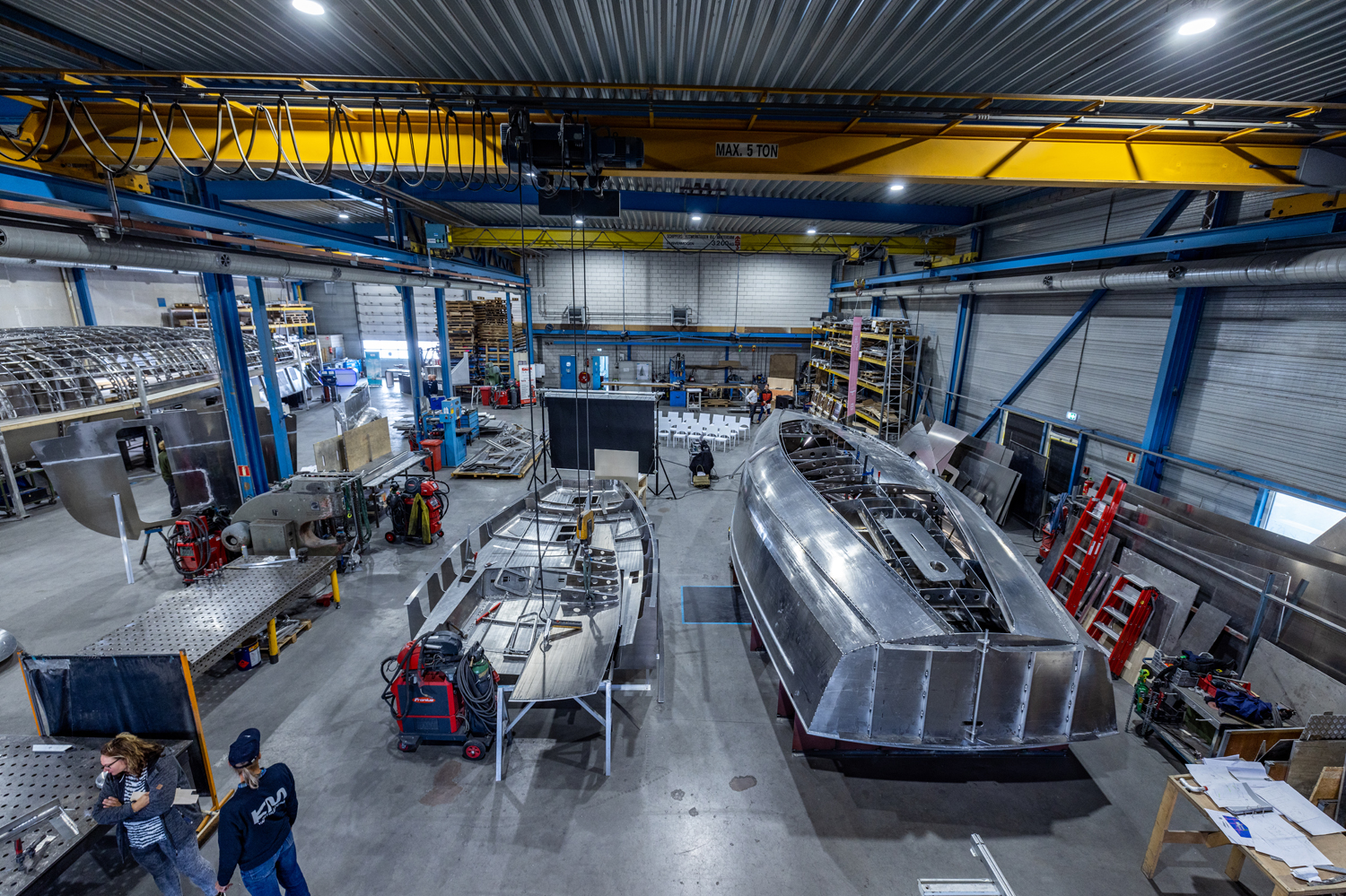 van-werkplaats-tot-water:-ontdek-het-avontuur-bij-km-yachtbuilders-open-dag.