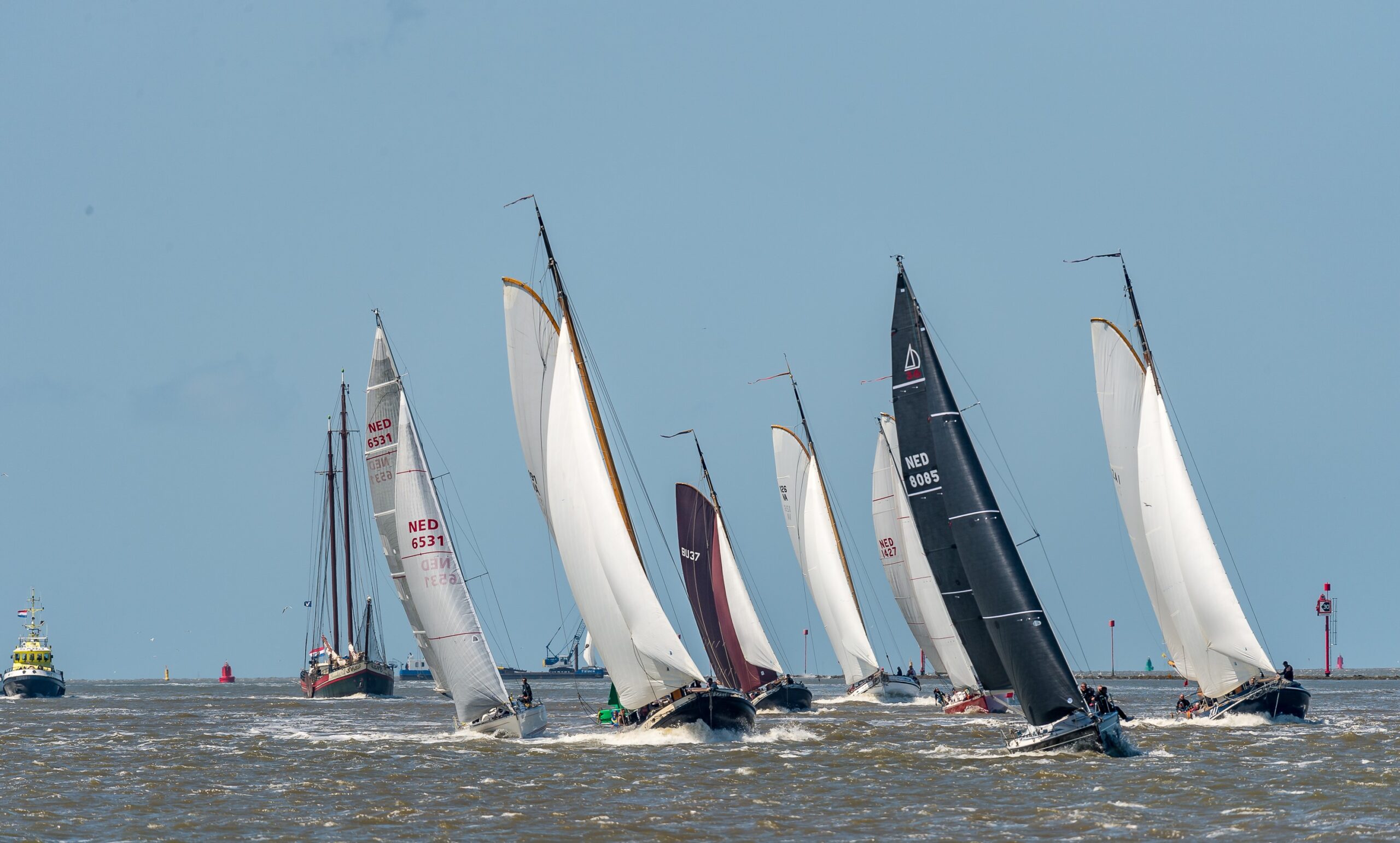 76e-(!)-harlingen-terschelling-race-op-20-en-21-juni