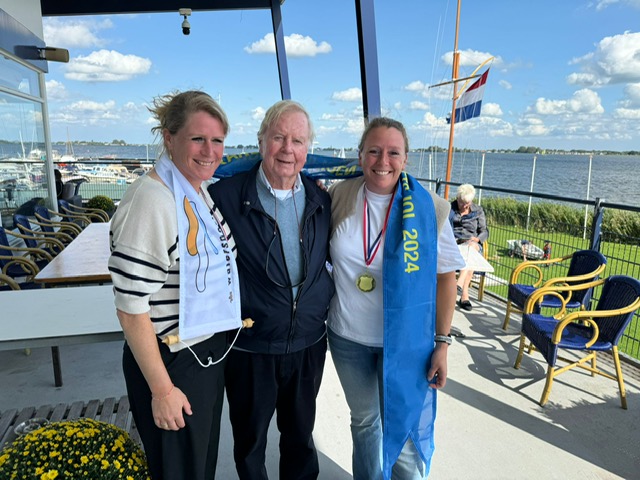 froukje-en-sabine-romkes-nederlands-kampioen-12-voets-jol 