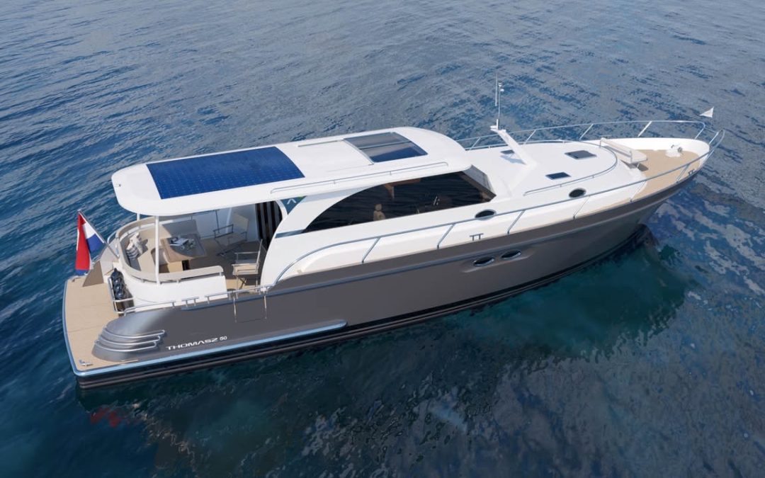 Introductie Thomasz 50 Sedan in Motorboot Sneek special Watersport-TV