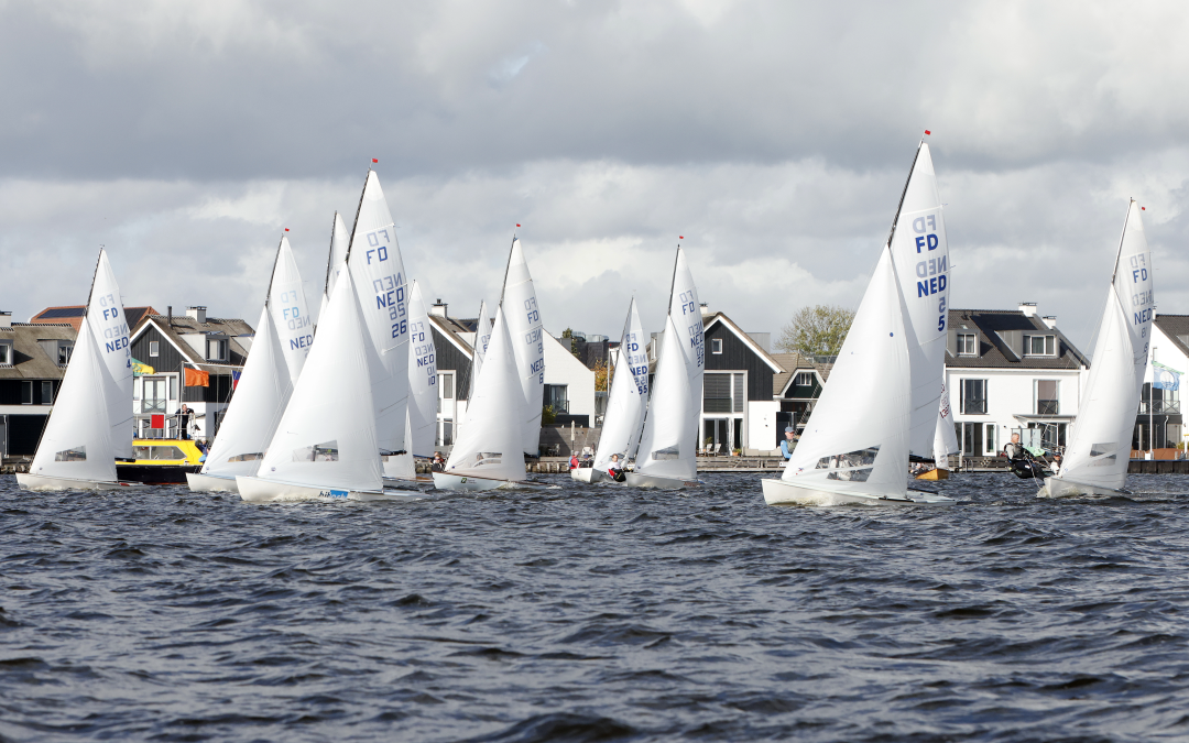 Easter Regatta start van nieuw seizoen op Loosdrecht