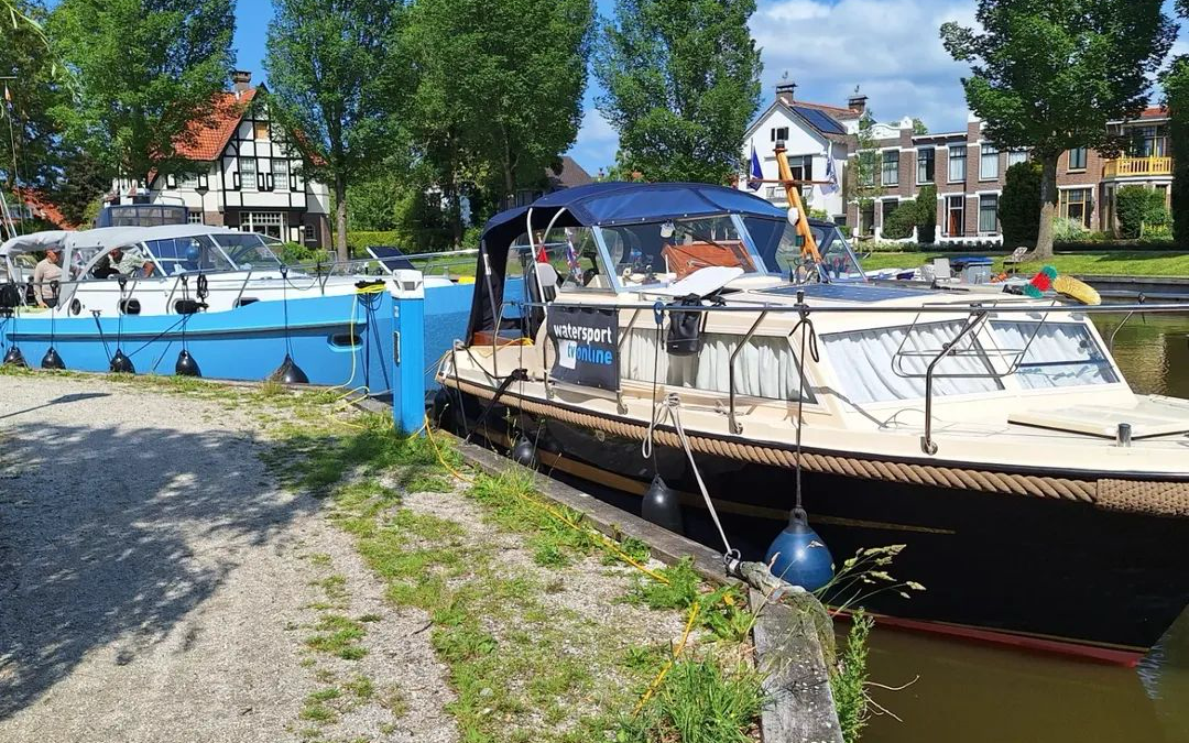 Alles wat je moet weten voordat je afmeert in een jachthaven