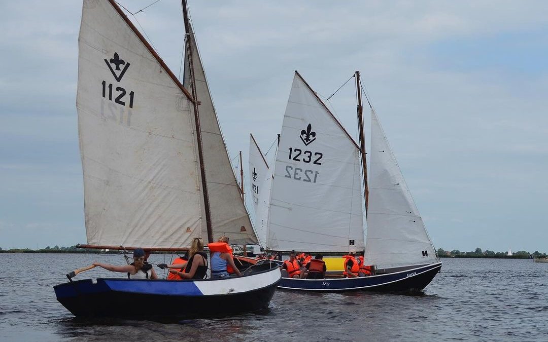 Bij scoutinggroep Duco van Martena draait alles om watersport