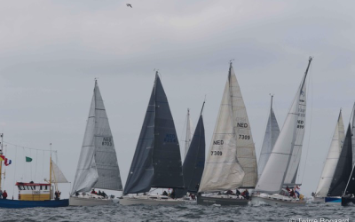 Scheveningen500 met 35 schepen naar Roscoff in Bretagne