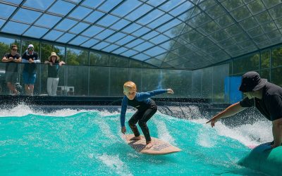 Surf Pill combineert surfen met waterzuivering