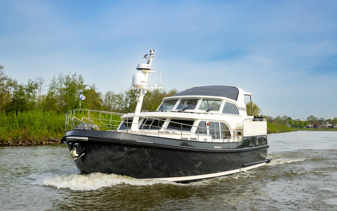 Linssen met drie jachten op Hiswa te water
