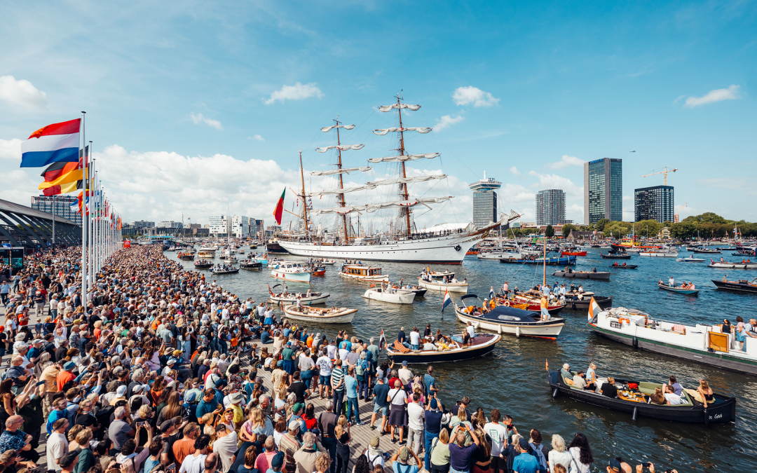Sail Amsterdam afgesloten met Sail-out parade