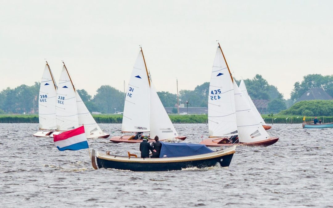 NK Pampus met 48 boten op Sneekermeer