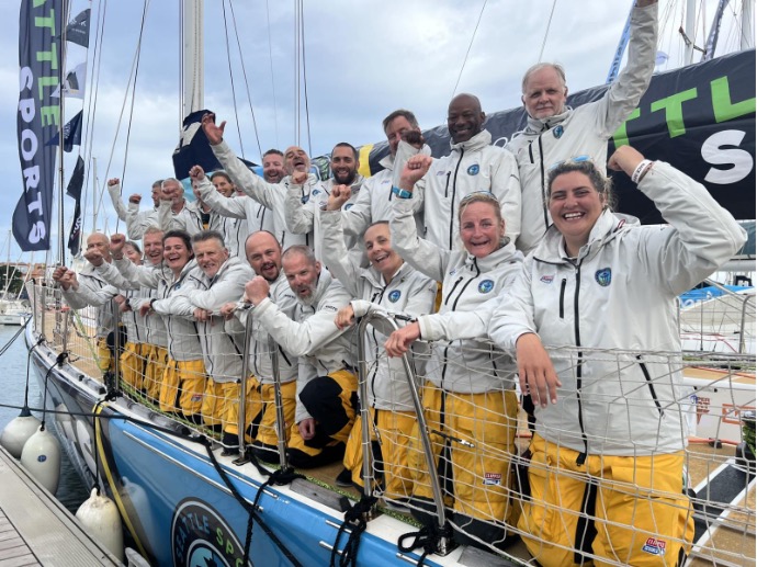 Angela Brandsma op podium in eerste etappe Clipper Round the World race