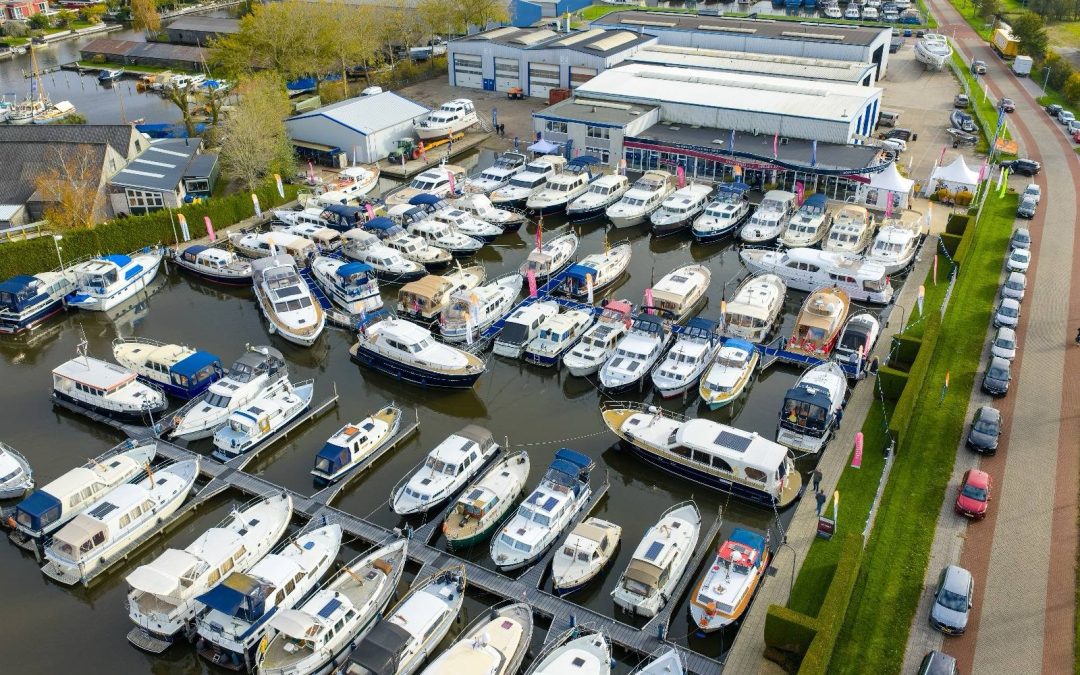 Motorboot Sneek special van najaarseditie