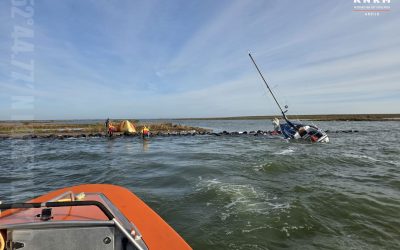 Zeiler na schipbreuk twee-en-halve dag op onbewoond eiland De Kreupel