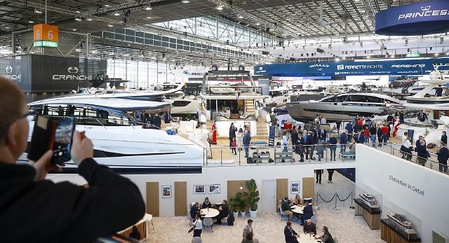 Run op gratis entreekaarten Boot Düsseldorf