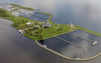 Nu nog leeg straks tijdens Sneek in-water bruisend