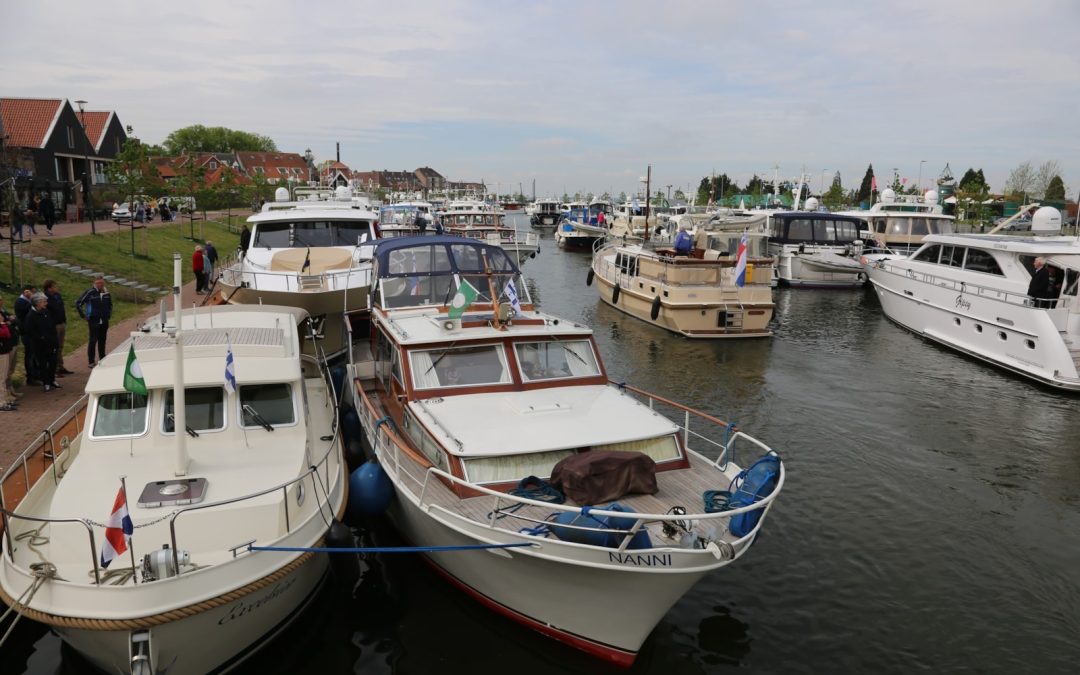 Boot Harderwijk als start van nieuwe watersportseizoen
